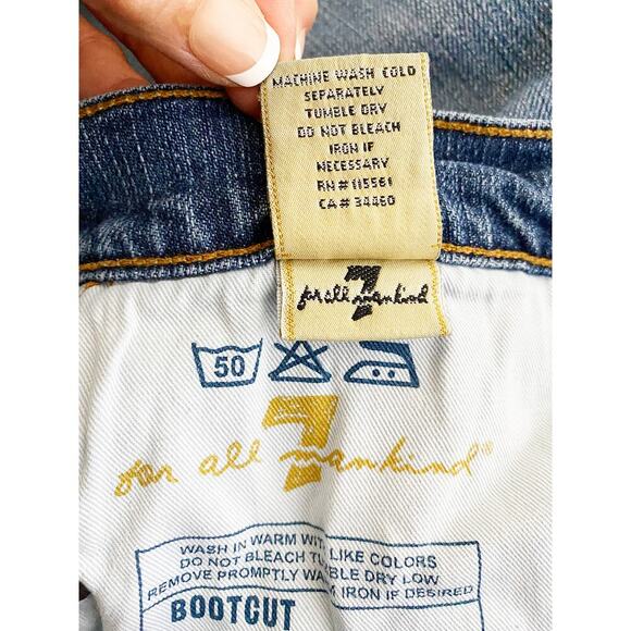 7 For All Mankind Women's Bootcut Jeans Cotton Stretch Mid Rise Distress Raw Hem - Picture 7 of 7